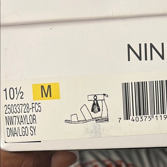 Brown Tassel Women's Sandals - Picture 3 of 3